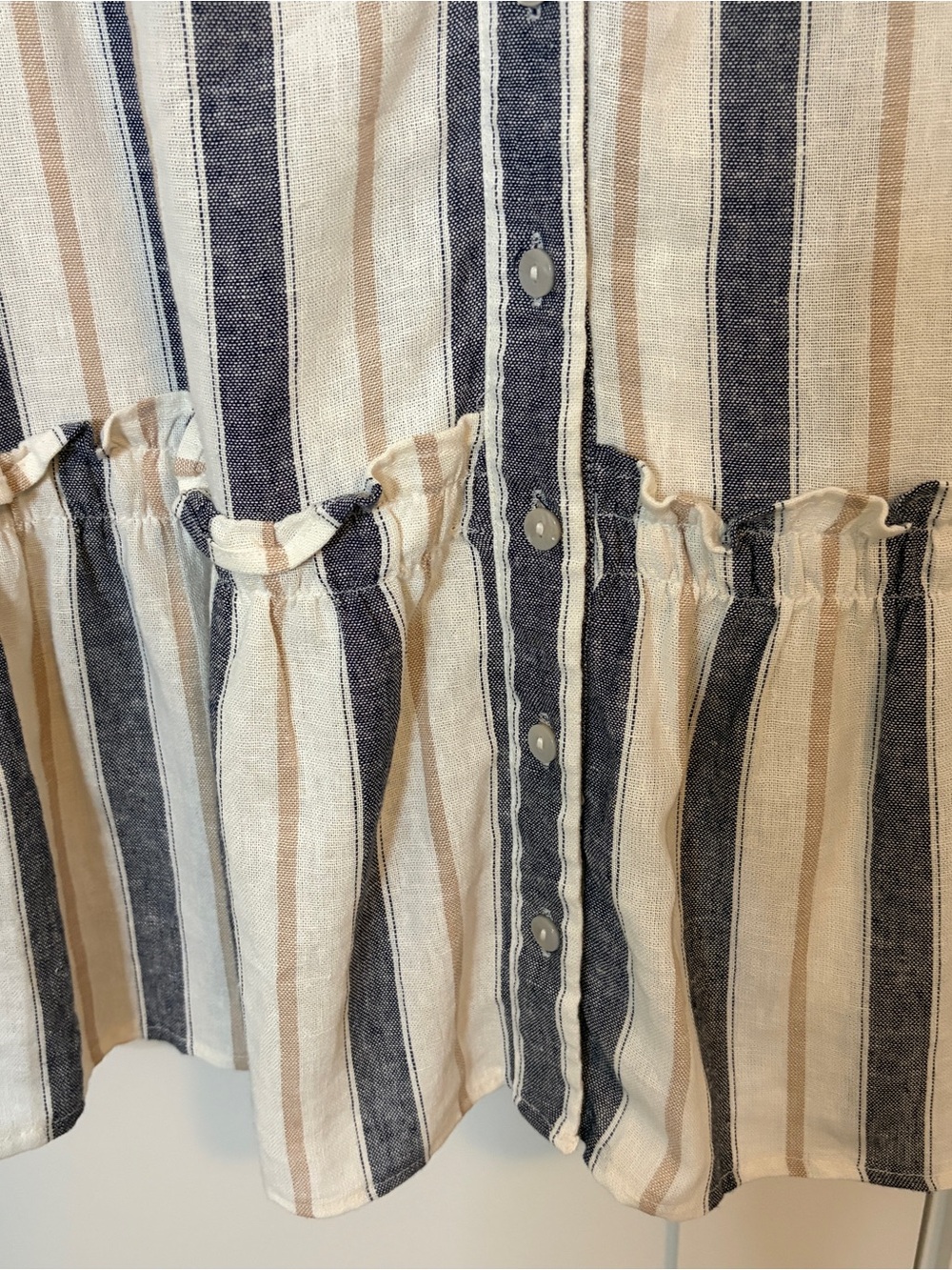 Cynthia Rowley Striped Top in Navy, Cream & Tan. Linen Blend. - Picture 2 of 10